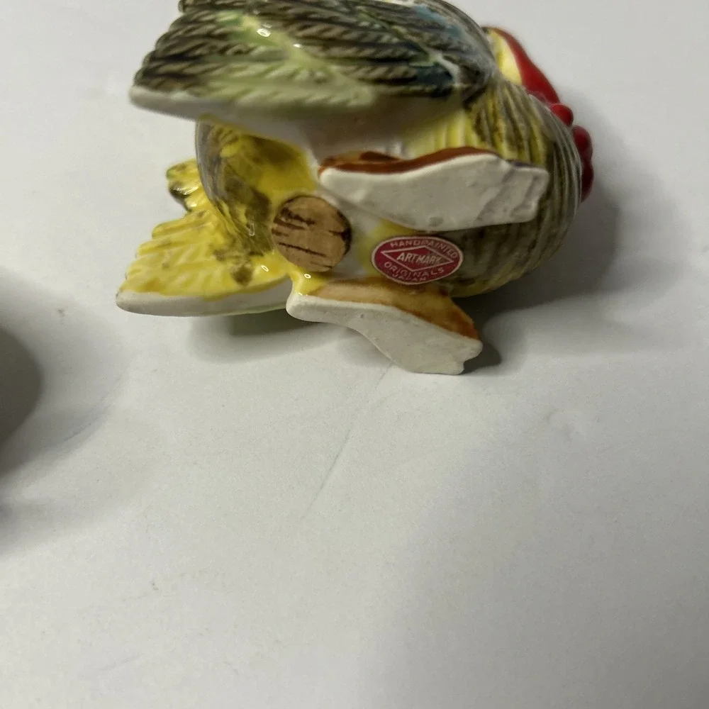 Vintage Ceramic Turkey Figurine Salt & Pepper Shakers Japan